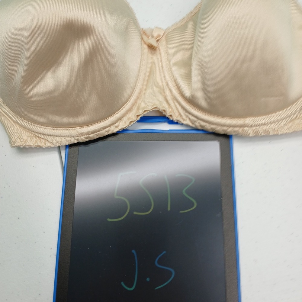 Vtg HENSON KICKERNICK Strapless Bra 36D Beige Smooth Satin Cup Bow - Picture 6 of 7